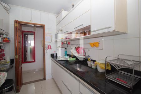 Apartamento à venda com 64m², 2 quartos e 1 vagaCozinha