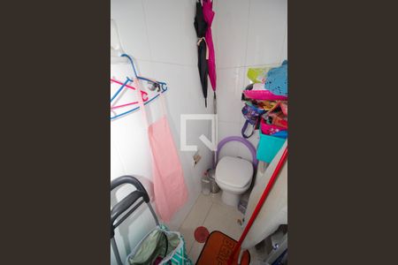 Apartamento à venda com 64m², 2 quartos e 1 vagaBanheiro de Serviço