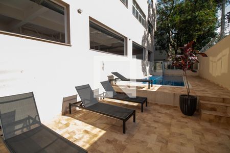 Apartamento para alugar com 47m², 1 quarto e 1 vagaÁrea comum - Piscina