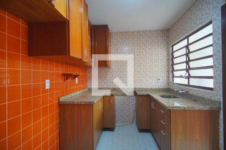 Apartamento à venda com 120m², 2 quartos e sem vagaCozinha 