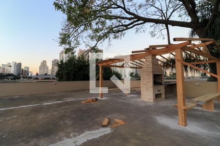Apartamento para alugar com 33m², 1 quarto e 1 vaga Apartamento para alugar com 33m², 1 quarto e 1 vagaÁrea comum - Churrasqueira