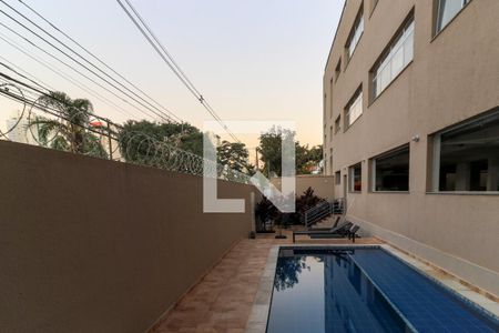 Apartamento para alugar com 33m², 1 quarto e 1 vaga Apartamento para alugar com 33m², 1 quarto e 1 vagaPiscina