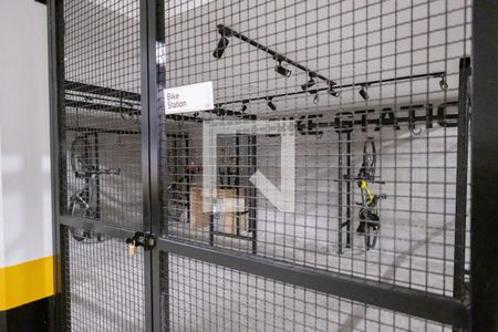 Studio para alugar com 28m², 0 quarto e 1 vaga Studio para alugar com 28m², 0 quarto e 1 vagaÁrea comum - Espaço para Bicicletas