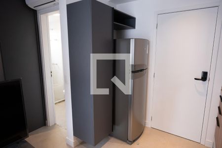 Studio para alugar com 28m², 0 quarto e 1 vaga Studio para alugar com 28m², 0 quarto e 1 vagaStudio