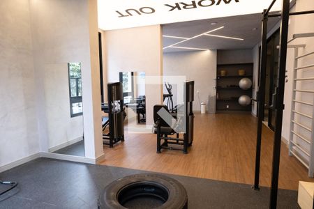 Studio para alugar com 28m², 0 quarto e 1 vaga Studio para alugar com 28m², 0 quarto e 1 vagaÁrea comum - Academia