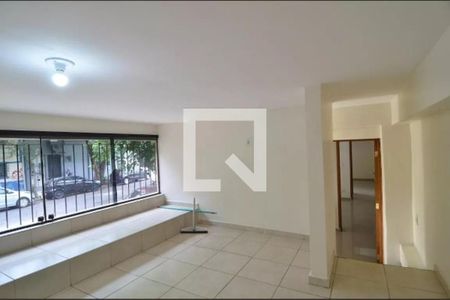 Casa à venda com 3 quartos, 160m² em Vila Mariana, São Paulo