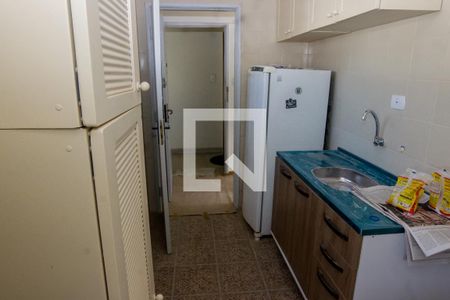 Cozinha de apartamento para alugar com 1 quarto, 45m² em Bela Vista, São Paulo
