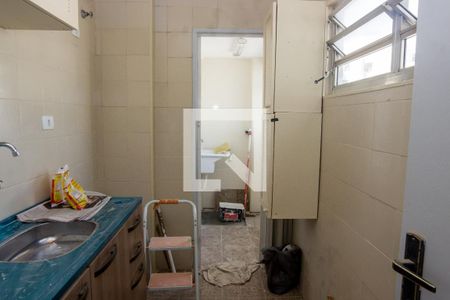 Cozinha de apartamento para alugar com 1 quarto, 45m² em Bela Vista, São Paulo