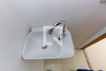 Casa de condomínio para alugar com 45m², 2 quartos e sem vagaLavabo