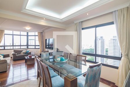 Sala de apartamento à venda com 4 quartos, 200m² em Vila Gilda, Santo André