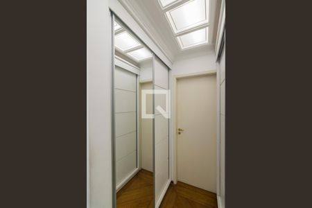 Apartamento à venda com 200m², 4 quartos e 3 vagasCloset da Suite 1
