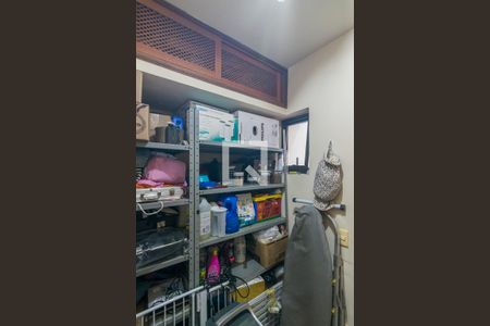 Apartamento à venda com 200m², 4 quartos e 3 vagasQuarto de Serviço