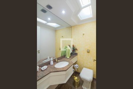 Lavabo de apartamento à venda com 4 quartos, 200m² em Vila Gilda, Santo André
