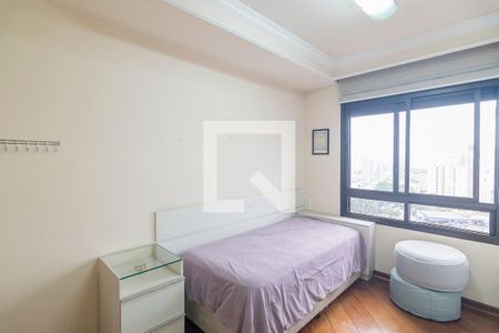 Apartamento à venda com 200m², 4 quartos e 3 vagasQuarto 4