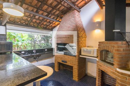 Apartamento à venda com 200m², 4 quartos e 3 vagasChurrasqueira