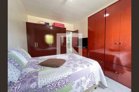 Casa à venda com 191m², 3 quartos e 3 vagas Casa à venda com 191m², 3 quartos e 3 vagasQuarto 2