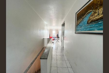 Casa à venda com 191m², 3 quartos e 3 vagas Casa à venda com 191m², 3 quartos e 3 vagasCorredor