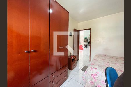 Casa à venda com 191m², 3 quartos e 3 vagas Casa à venda com 191m², 3 quartos e 3 vagasQuarto 3
