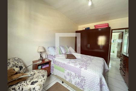 Casa à venda com 191m², 3 quartos e 3 vagas Casa à venda com 191m², 3 quartos e 3 vagasQuarto 2