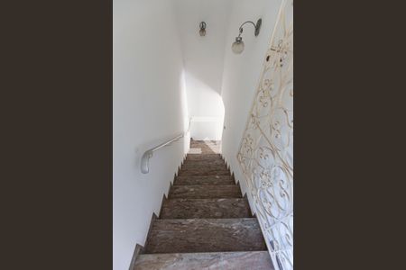 Escada Dormitórios de casa à venda com 3 quartos, 226m² em Vila Leopoldina, Santo André