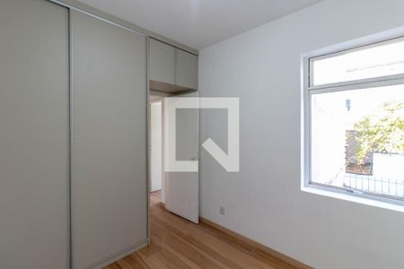 Apartamento para alugar com 100m², 3 quartos e 1 vaga Apartamento para alugar com 100m², 3 quartos e 1 vagaQuarto Suíte