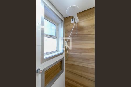 Apartamento para alugar com 100m², 3 quartos e 1 vaga Apartamento para alugar com 100m², 3 quartos e 1 vagaBanheiro da Suíte