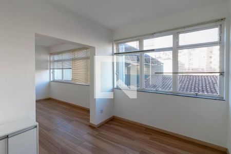 Sala de apartamento para alugar com 3 quartos, 100m² em Cidade Jardim, Belo Horizonte