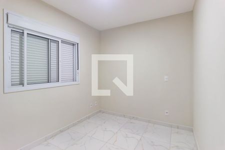 Quarto 2 de apartamento para alugar com 2 quartos, 45m² em Helena Maria, Osasco