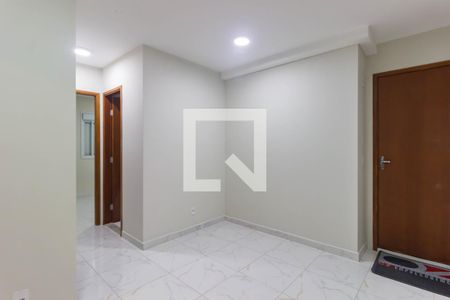 Sala de apartamento para alugar com 2 quartos, 45m² em Helena Maria, Osasco