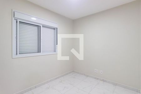 Quarto 1 de apartamento para alugar com 2 quartos, 45m² em Helena Maria, Osasco