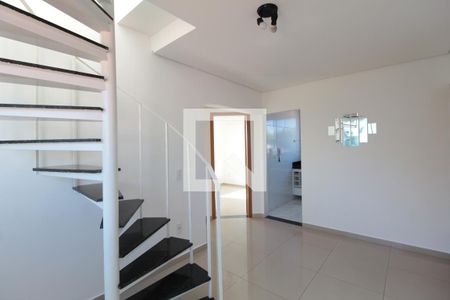Sala de apartamento à venda com 2 quartos, 110m² em Planalto, Belo Horizonte