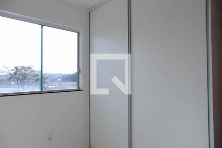 Quarto 2 de apartamento para alugar com 2 quartos, 110m² em Planalto, Belo Horizonte