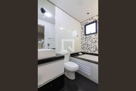 Apartamento para alugar com 103m², 2 quartos e 2 vagasSuíte, banheiro 