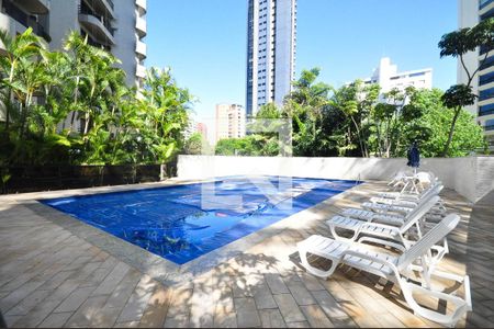 Apartamento para alugar com 238m², 2 quartos e 4 vagas Apartamento para alugar com 238m², 2 quartos e 4 vagasPiscina