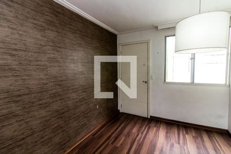 Sala de apartamento para alugar com 2 quartos, 51m² em Jardim Jaqueline, São Paulo
