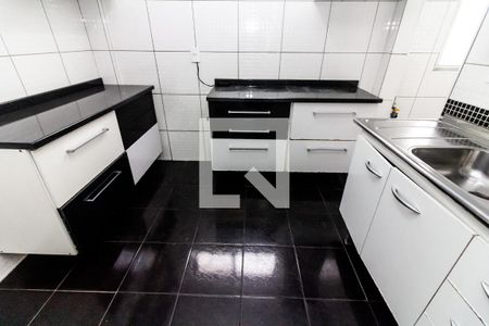 Cozinha - Armários de apartamento para alugar com 2 quartos, 51m² em Jardim Jaqueline, São Paulo