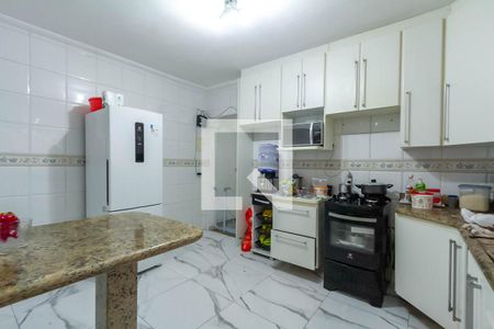 Casa à venda com 180m², 3 quartos e 2 vagas Casa à venda com 180m², 3 quartos e 2 vagasCozinha Casa 2