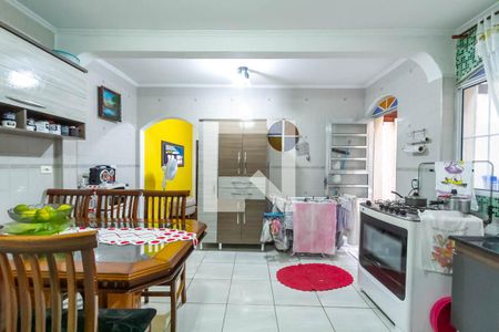 Casa à venda com 180m², 3 quartos e 2 vagas Casa à venda com 180m², 3 quartos e 2 vagasCozinha Casa 1