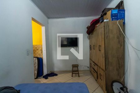 Casa à venda com 180m², 3 quartos e 2 vagas Casa à venda com 180m², 3 quartos e 2 vagasQuarto da Edícula casa 2