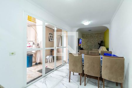 Casa à venda com 180m², 3 quartos e 2 vagas Casa à venda com 180m², 3 quartos e 2 vagasCopa Casa 2