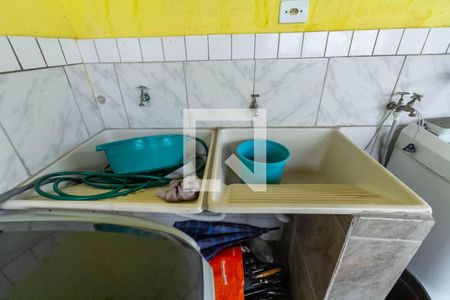 Casa à venda com 180m², 3 quartos e 2 vagas Casa à venda com 180m², 3 quartos e 2 vagasÁrea de Serviço