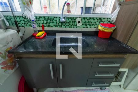 Casa à venda com 180m², 3 quartos e 2 vagas Casa à venda com 180m², 3 quartos e 2 vagasCozinha Casa 1