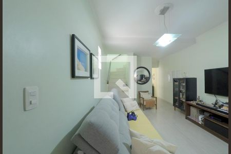 Sala de casa para alugar com 3 quartos, 245m² em Parque Sao Vicente, Mauá