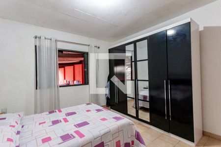 Suite de casa à venda com 2 quartos, 384m² em Parque Bristol, São Paulo