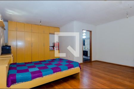 Casa à venda com 159m², 3 quartos e 2 vagasQuarto 3 - Suíte