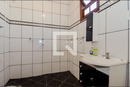 Casa à venda com 159m², 3 quartos e 2 vagasBanheiro da Suíte 2