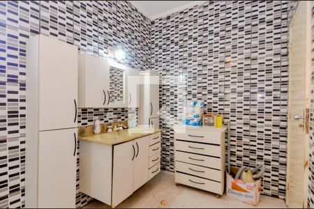 Casa à venda com 159m², 3 quartos e 2 vagasBanheiro da Suíte 1