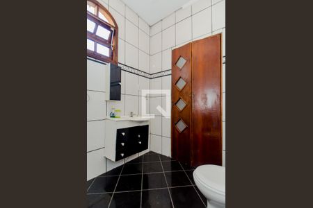 Casa à venda com 159m², 3 quartos e 2 vagasBanheiro da Suíte 2