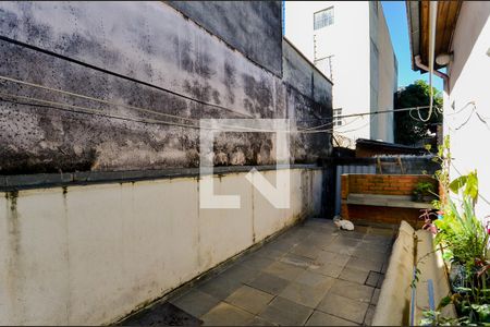 Casa à venda com 159m², 3 quartos e 2 vagasQuintal 