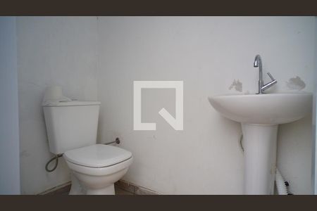 Lavabo da piscina de casa para alugar com 3 quartos, 170m² em São João do Rio Vermelho, Florianópolis